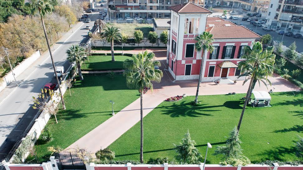 Villa Pallotta Luxury B&B Cerignola Buitenkant foto